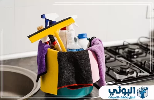 تنظيف الرخام الاسود للمطابخ بالدمام 0500805875 شركة البوني تنظيف الرخام الصناعي والأسود في المطابخ بواسطة شركة البوني لضمان لمعان طويل الأمد.